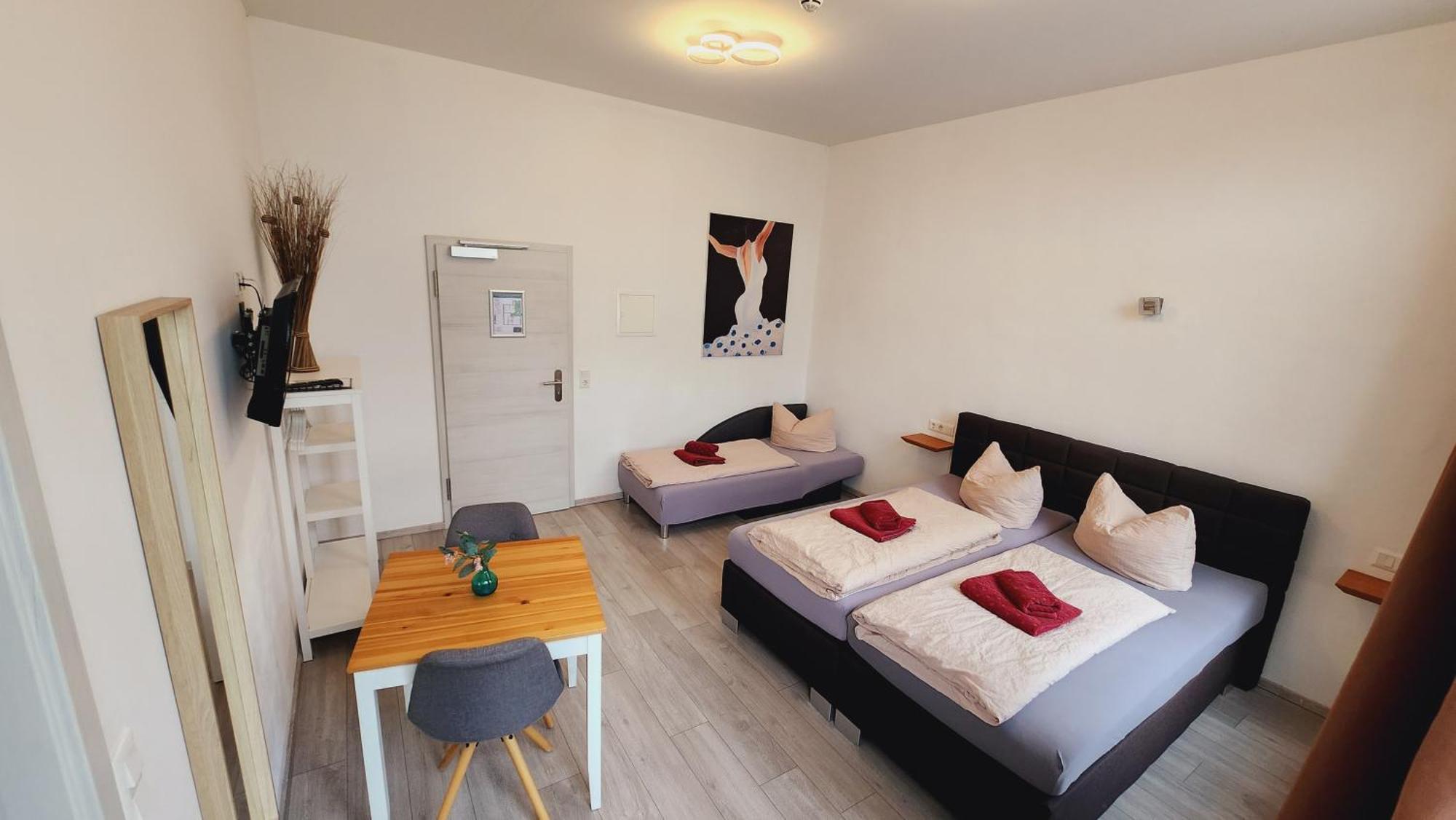 Zum Obstler - Gaststaette Und Pension เกรา ภายนอก รูปภาพ